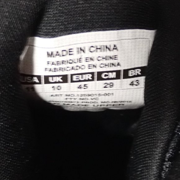 UNDER ARMOUR Men's 11 Sneakers/Basketball Black + White Man Made - Picture 6 of 7